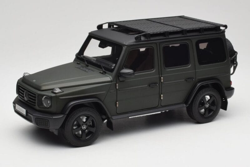 Mercedes G-Class W465 Verde Azeitona Norev 1:18 B66960662 Metal