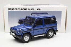 Mercedes G500 W463 SWB Azul AUTOart 1:18 76114 Metal - imagem 8 de 8