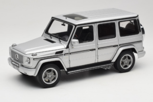 Mercedes G55 AMG W463 Prata AUTOart 1:18 76247 Metal