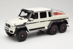 Mercedes AMG G63 6x6 W463 Branco GT Spirit 1:18 GT100 Resina