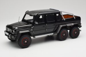 Mercedes AMG G63 W463 6x6 Gloss Preto AUTOart 1:18 76306 Compósito
