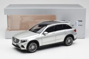 Mercedes GLC X253 Iridium Prata Norev 1:18 B66960363 Metal - imagem 8 de 8