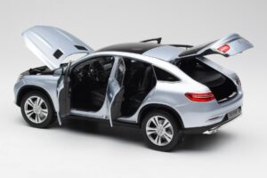 Mercedes GLE Coupe C292 Diamond Prata Norev 1:18 B66960358 Metal - imagem 5 de 8