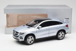 Mercedes GLE Coupe C292 Diamond Prata Norev 1:18 B66960358 Metal - imagem 8 de 8