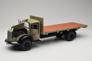 Mercedes L6600 Rungewagen Cinzento Preto Minichamps 1:18 109031050 Metal - imagem 2 de 8