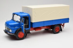 Mercedes L911 Azul Schuco 1:18 450044800 Metal - imagem 2 de 8