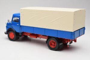 Mercedes L911 Azul Schuco 1:18 450044800 Metal - imagem 7 de 8