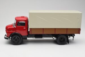 Mercedes L 911 Vermelho Schuco 1:18 450016400 Metal - imagem 4 de 8
