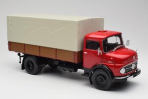Mercedes L 911 Vermelho Schuco 1:18 450016400 Metal - imagem 6 de 8