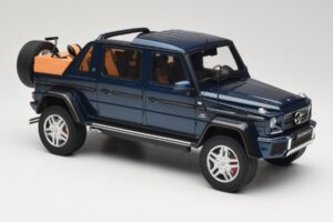 Mercedes Maybach G650 Landaulet Azul Escuro GT Spirit 1:18 GT174 Resina - imagem 4 de 6