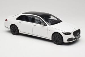 Mercedes Maybach S 680 X223 Diamond White Norev 1:18 B66960666 Metal - imagem 6 de 8