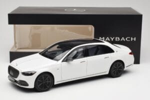 Mercedes Maybach S 680 X223 Diamond White Norev 1:18 B66960666 Metal - imagem 8 de 8