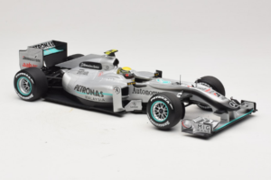 Mercedes MGP W01 #4 N. Rosberg Mercedes GP 2010 Minichamps 1:18 110100004 Metal - imagem 4 de 7