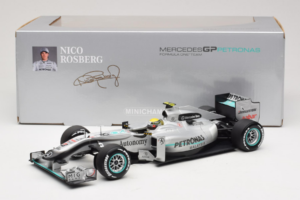 Mercedes MGP W01 #4 N. Rosberg Mercedes GP 2010 Minichamps 1:18 110100004 Metal - imagem 7 de 7