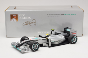 Mercedes MGP W01 #4 N. Rosberg Mercedes GP Showcar 2010 Minichamps 1:18 150100074 Metal - imagem 7 de 7
