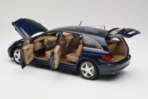 Mercedes R-Class W251 Tanzanite Azul Minichamps 1:18 150034600 Metal - imagem 5 de 8