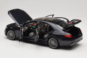 Mercedes S-Class W223 AMG Line Anthracite Blue Norev 1:18 183800 Metal - imagem 5 de 8