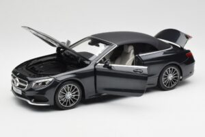 Mercedes S-Class Cabriolet A217 Magnetite Preto Metálico Norev 1:18 B66960354 Metal - imagem 2 de 8