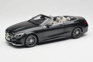 Mercedes S-Class Cabriolet A217 Magnetite Preto Metálico Norev 1:18 B66960354 Metal
