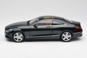 Mercedes S-Class Coupe C217 Smaragd Verde Metallic Norev 1:18 B66961244 Metal - imagem 4 de 8
