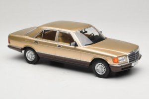 Mercedes S-Class W126 Metallic Beige MCG 1:18 MCG18548 Metal - imagem 4 de 6