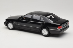 Mercedes S-Class W140 S600 Obsidian Black Metallic Norev 1:18 183045 Metal - imagem 7 de 8