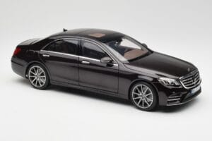 Mercedes S-Class W222 AMG Line Ruby Preto Metallic Norev 1:18 183483 Metal - imagem 6 de 8
