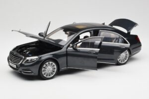 Mercedes S-Class W222 Azul Antracite Metallic Norev 1:18 B66960157 Metal - imagem 2 de 8