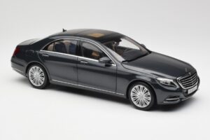 Mercedes S-Class W222 Azul Antracite Metallic Norev 1:18 B66960157 Metal - imagem 6 de 8