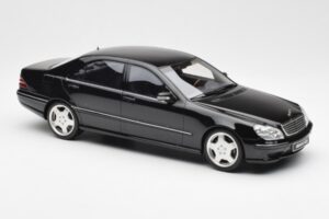 Mercedes AMG S55 W220 Preto Otto 1:18 OT832 Resina - imagem 4 de 6