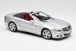 Mercedes SL 500 R230 Cabriolet Iridium Prata Minichamps 1:18 B66962388 Metal - imagem 6 de 8