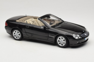 Mercedes SL R129 Preto Minichamps 1:18 B66962171 Metal - imagem 8 de 11