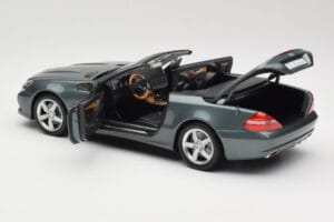 Mercedes SL R230 Amiant Green Minichamps 1:18 B66962389 Metal - imagem 5 de 8