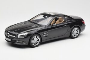 Mercedes SL R231 Magnetite Preto Metálico Norev 1:18 B66960107 Metal - imagem 3 de 9