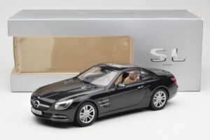 Mercedes SL R231 Magnetite Preto Metálico Norev 1:18 B66960107 Metal - imagem 9 de 9