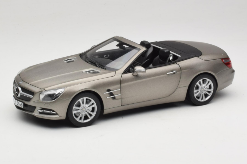 Mercedes SL500 R231 Dark Grey Matt Norev 1:18 183590 Metal