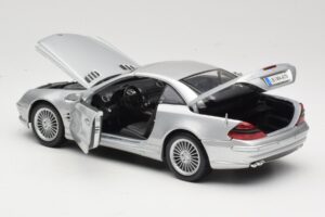 Mercedes SL55 AMG R230 Prata Maisto 1:18 36894 Metal - imagem 5 de 8