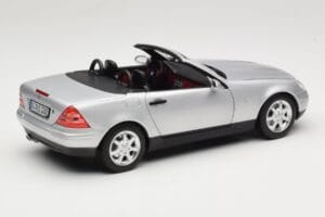 Mercedes SLK R170 Brilliant Silver Norev 1:18 183020 Metal - imagem 3 de 9