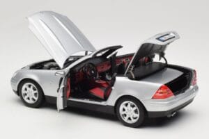 Mercedes SLK R170 Brilliant Silver Norev 1:18 183020 Metal - imagem 6 de 9