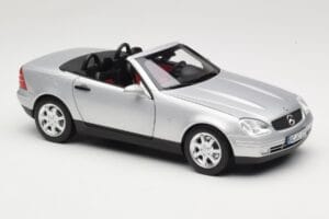 Mercedes SLK R170 Brilliant Silver Norev 1:18 183020 Metal - imagem 7 de 9