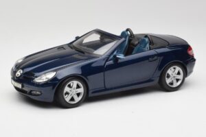 Mercedes SLK R171 Azul Maisto 1:18 B66962190 Metal
