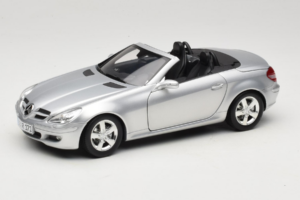 Mercedes SLK R171 Prata Minichamps 1:18 B66962318 Metal
