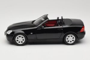 Mercedes SLK200 R170 Preto Norev 1:18 B66040714 Metal - imagem 5 de 9