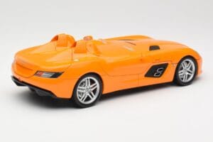 Mercedes SLR McLaren C199 Stirling Moss AMG Solarbeam Metallic Minichamps 1:18 100038400 Metal - imagem 3 de 8
