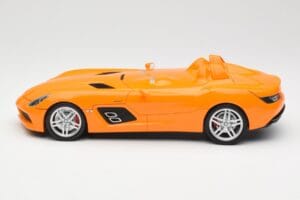 Mercedes SLR McLaren C199 Stirling Moss AMG Solarbeam Metallic Minichamps 1:18 100038400 Metal - imagem 4 de 8