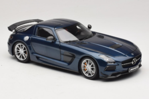 Mercedes SLS AMG Black Series Daytona Blue Metallic Minichamps 1:18 110033026 Metal - imagem 6 de 8