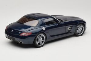 Mercedes SLS AMG C197 Blue Metallic Minichamps 1:18 100039021 Metal - imagem 3 de 8
