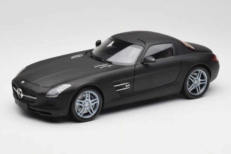 Mercedes SLS AMG C197 Matte Black Minichamps 1:18 100039027 Metal