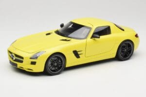 Mercedes SLS AMG C197 Amarelo Minichamps 1:18 100039022 Metal