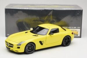 Mercedes SLS AMG C197 Amarelo Minichamps 1:18 100039022 Metal - imagem 8 de 8